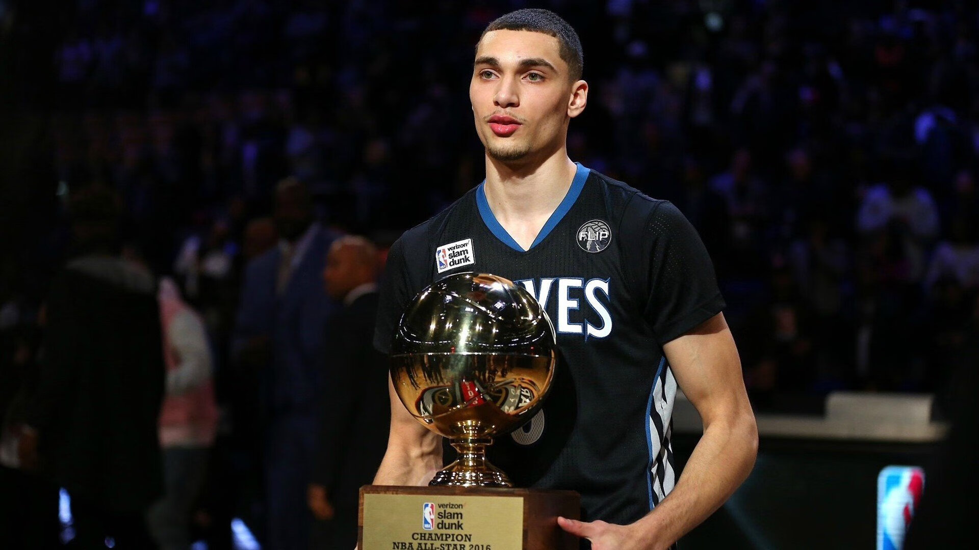 NBA新赛季倒计时，群雄逐鹿，谁能笑傲巅峰？